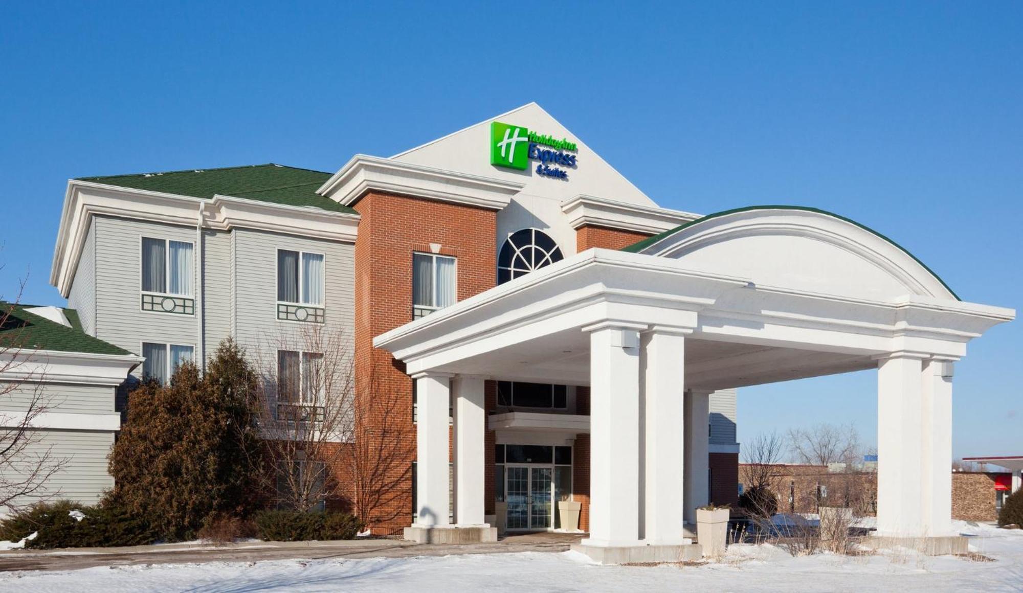 Holiday Inn Express & Suites Superior By Ihg Exterior photo