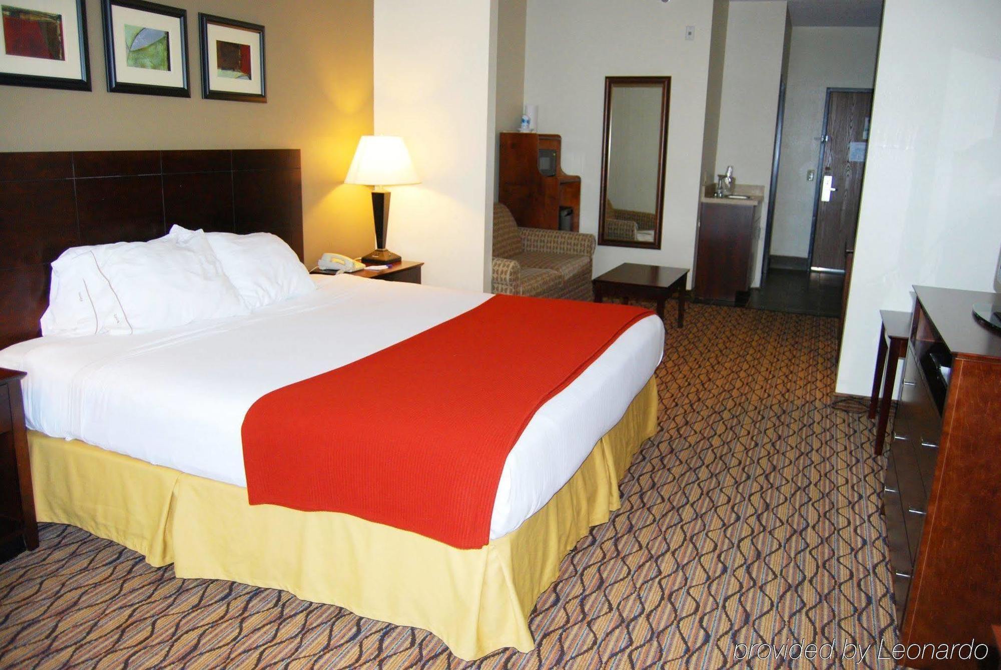 Holiday Inn Express & Suites Superior By Ihg Exterior photo